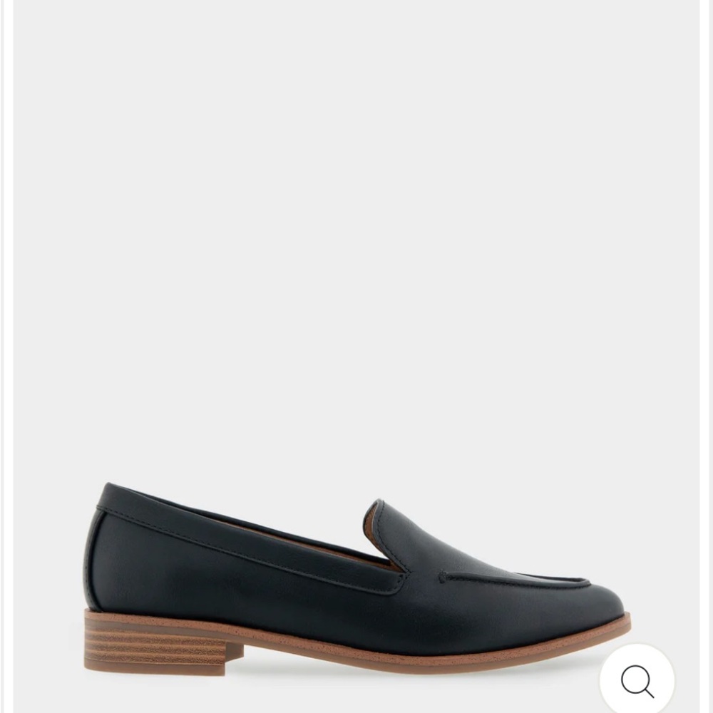 Aerosoles - Comfortable Women's Tailored Loafer in Black Faux Leather